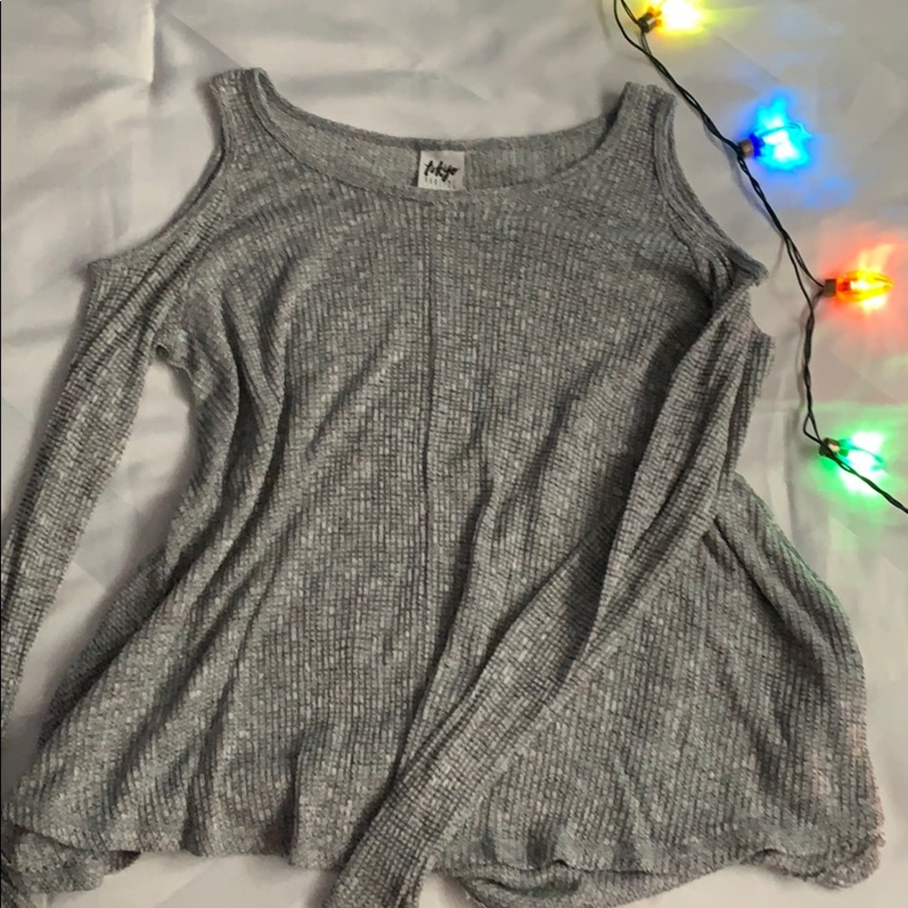 cold shoulder top